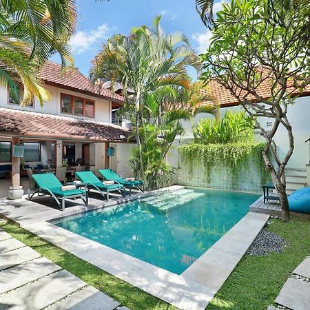 Super Value 4 Bedroom, Walk To Bintang Supermarket Seminyak Buitenkant foto