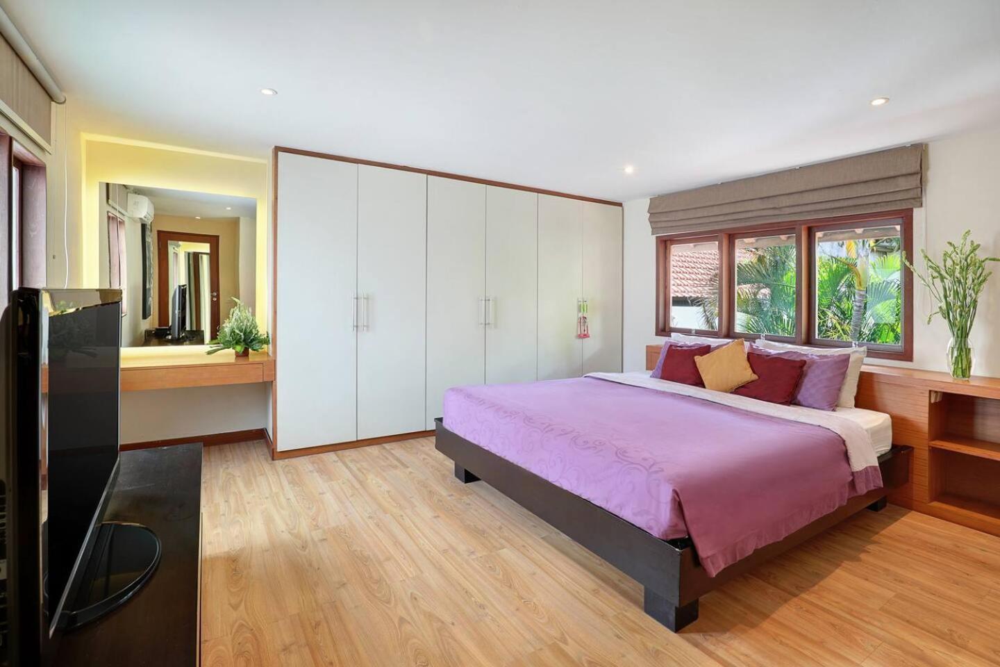 Super Value 4 Bedroom, Walk To Bintang Supermarket Seminyak Buitenkant foto
