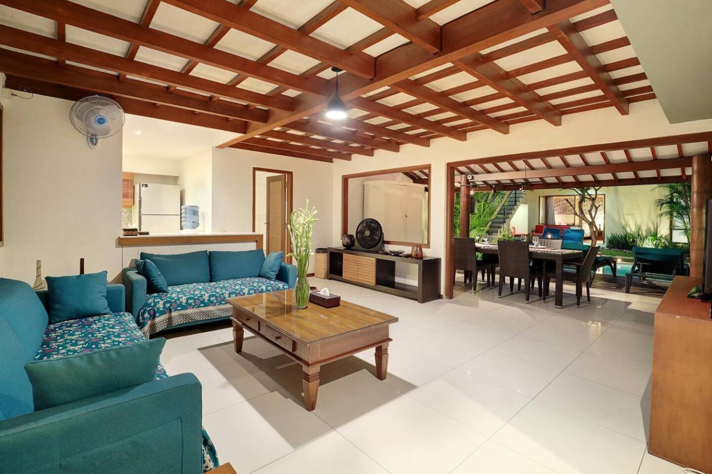 Super Value 4 Bedroom, Walk To Bintang Supermarket Seminyak Buitenkant foto